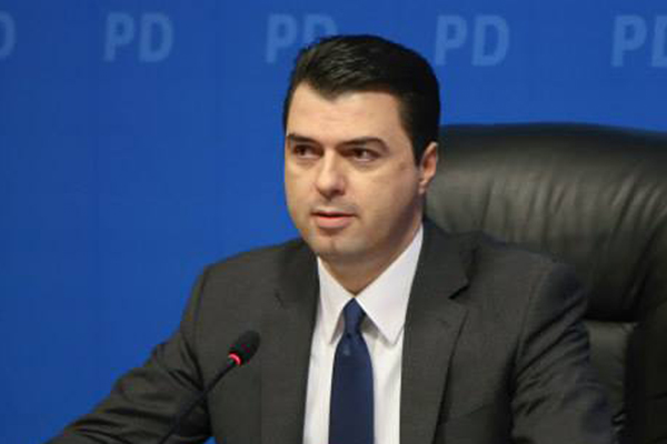 Lulzim Basha: Gëzuar Bajramin, zoti i ndihmoftë shqiptarët