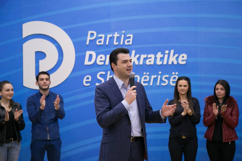 Hapet fushata për zgjedhje në Forumin Rinor të Partisë Demokratike