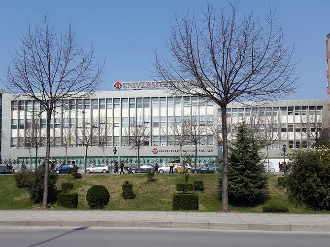 Tiranë, alarm për bombë te Shkencat Sociale