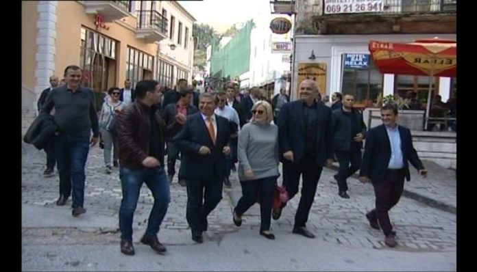 Rama braktiset nga Kryebashkiakja e LSI, Rami nuk e shoqëron gjatë vizitës në Gjirokastër