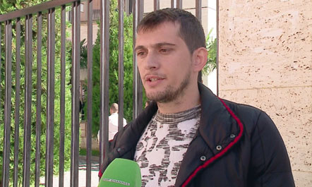 E RALLË/ Është dënuar, por nuk e arrestojnë