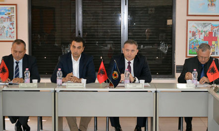 Tiranë, përkeqësimi i motit, mblidhet Shtabi i Emergjencave