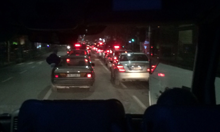 Kaos me qarkullimin rrugor në Tiranë