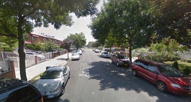 Transferohen në shtëpinë e re, çifti tmerrohet kur hap dollapin e rrobave