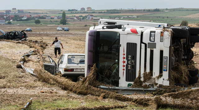 Bilanc tragjik nga përmbytjet – 22 të vdekur në Maqedoni, e hëna ditë zie