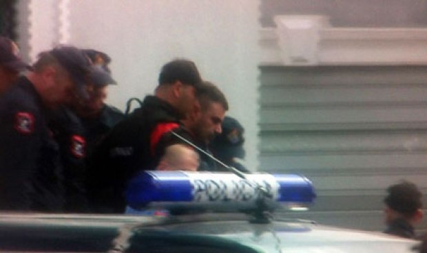 FOTOT/ 1 milion euro gjobë biznesmenit, ja dy anëtarët e bandës së Shullazit, njëri nipi i tij