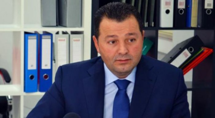 Deputeti socialist: Blushi duhet të provohet në zgjedhje “se sa i vlen lëkura”