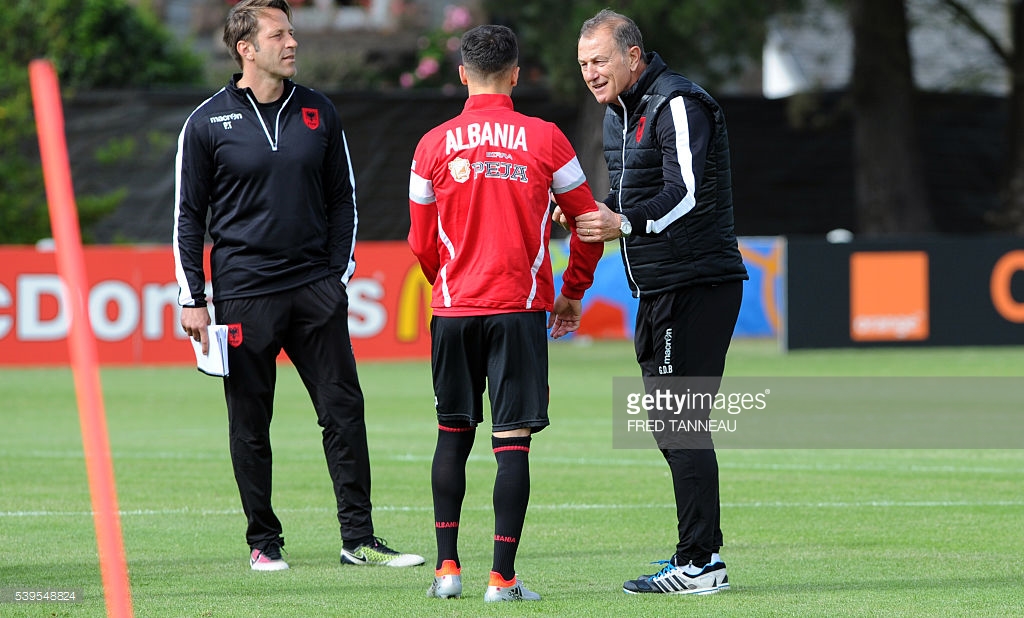 ‘Tronditet’ Shqipëria; futbollisti i njohur largohet nga Kombëtarja