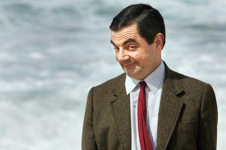 FOTO/ Mr. Bean e zë gjumi gjatë performancës së vajzës