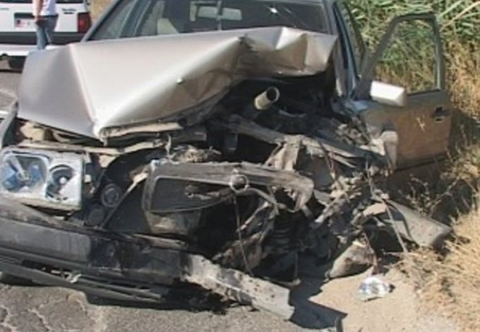 Shoferi humb kontrollin e mjetit, ndërron jetë një person në Elbasan