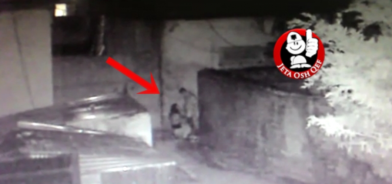 VIDEO +16/ Filmohet çifti duke bërë seks në qendër të Tiranës