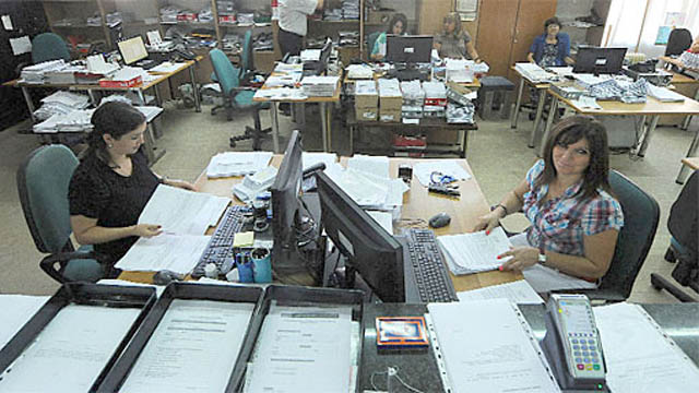 Ndryshojnë rregullat/ Ja si do të rekrutohet administrata civile