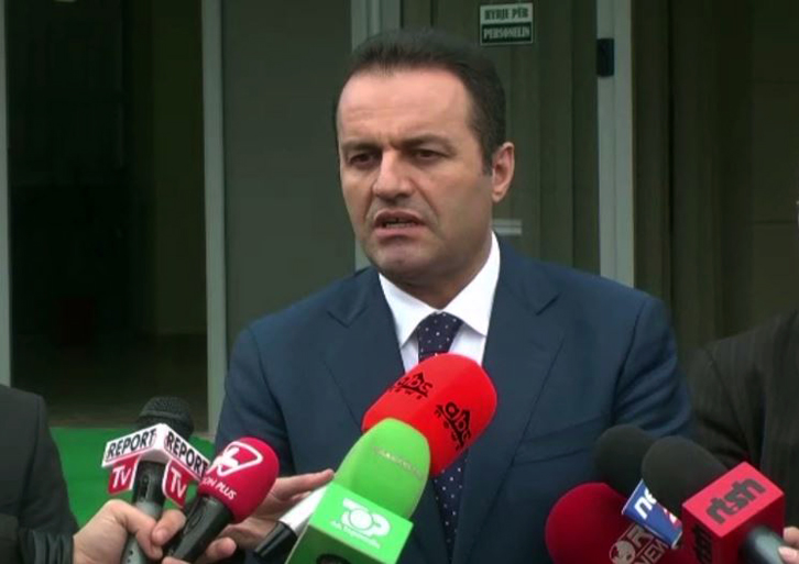 Adriatik Llalla: Prokuroria po heton disa zyrtarë të lartë për korrupsion