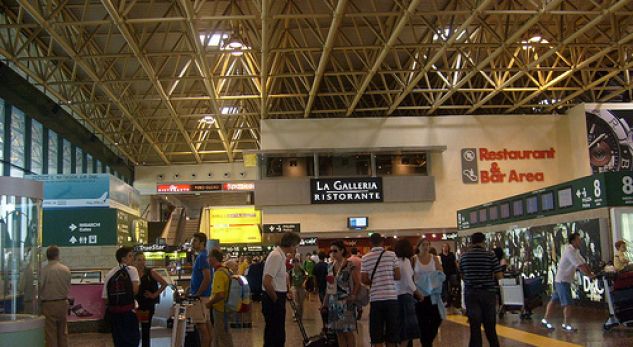 Vdes në mënyrë të mistershme shqiptari në aeroportin e Milanos