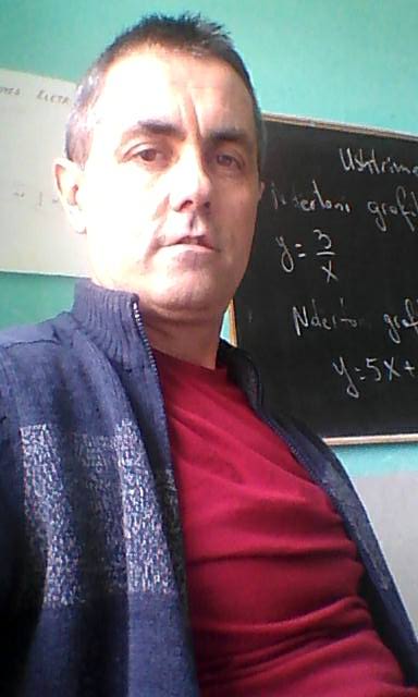 Shifra të tmerrshme, ja arsyet që përgjysmojnë numrin e nxënësve në shkolla