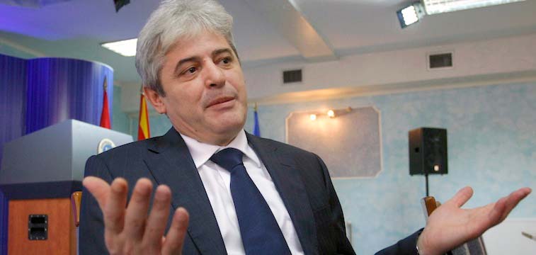 Shtëpia e Ali Ahmetit nuk është sulmuar