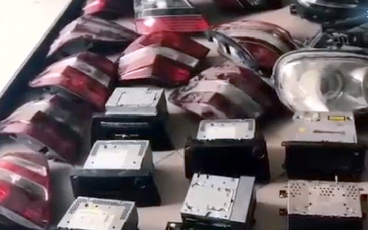 VIDEO & EMRA/ Tiranë, shkatërrohet banda e hajdutëve të aksesorëve të automjeteve, ja vjedhjet e tyre