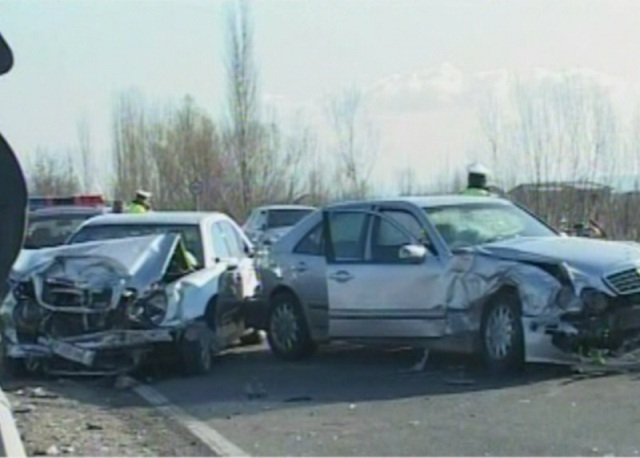 Lushnjë, shoferi i dehur aksidentin për vdekje dy persona
