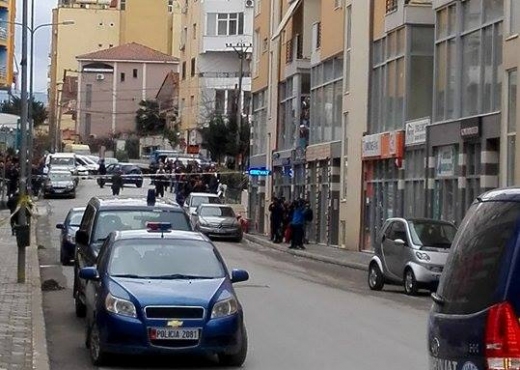 “Luftë” te Komuna e Parisit