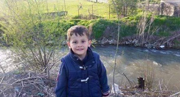 Familjarët e Almirit kërkojnë dënim maksimal për autorin