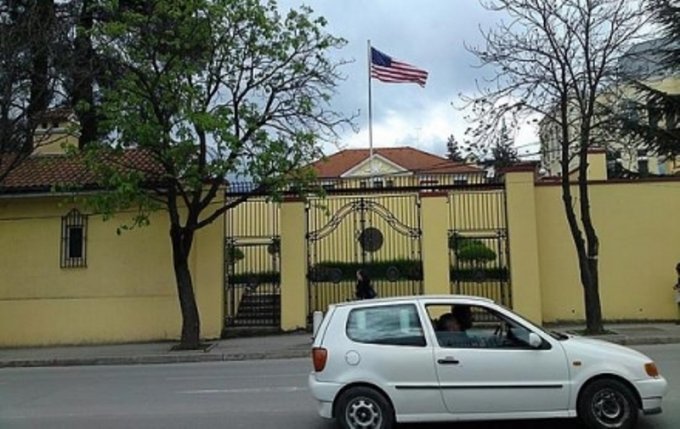 Ambasada Amerikane, hetuesit shqiptarë janë përgjegjës për hetimin e çështjes CEZ