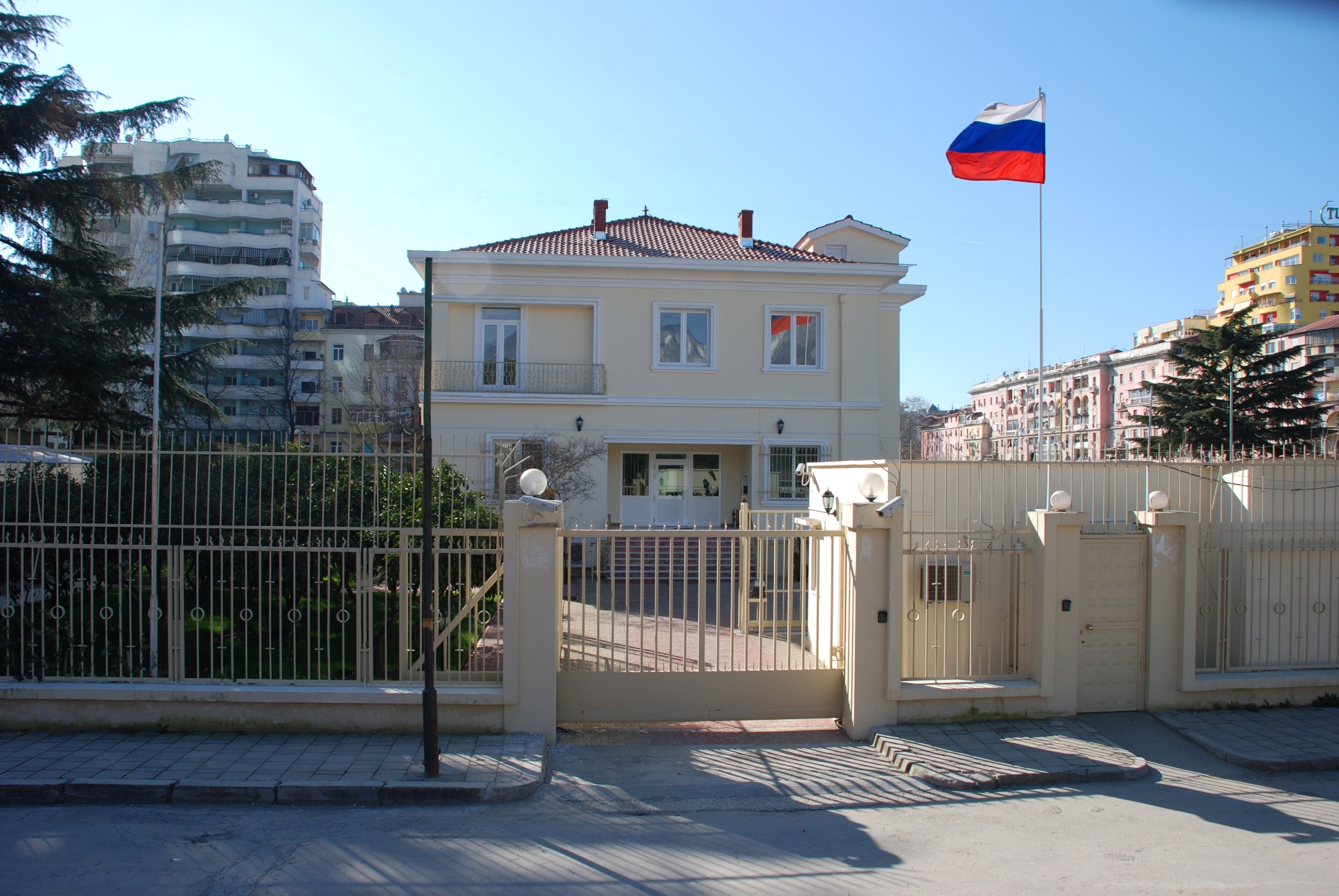 Ambasada Ruse në Tiranë: Ja çfarë tha ekzaktësisht Lavrov për trenin serb dhe shqiptarët