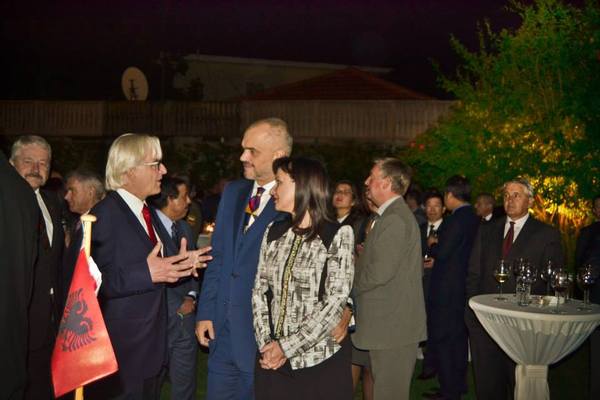 Ambasadori gjerman reagon ndaj Berishës: Ka sulmuar edhe Audrey Glover