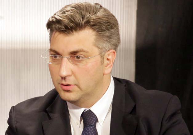 Eurodeputeti Plenkoviç: Sfidë për qeverinë, veprimet konkrete kundër krimit dhe korrupsionit jo thjesht distancomi nga këto fenomene