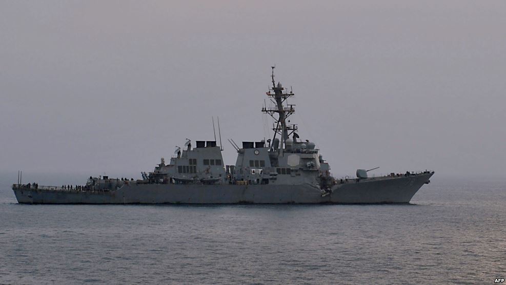 Tension Rusi-SHBA në Detin e Zi, hyn anija