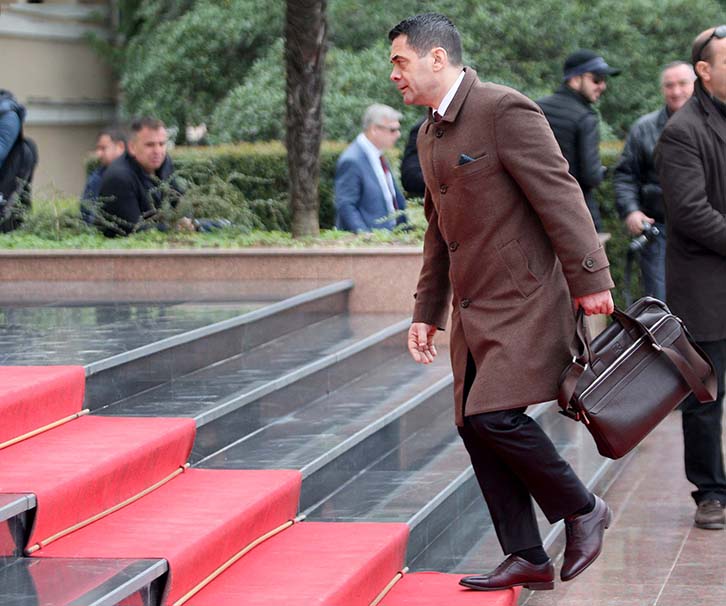 SKANDAL/ Zbulohet vjedhja prej 60 milionë dollarë në dogana, Arben  Ahmetaj presion për të mbyllur skandalin