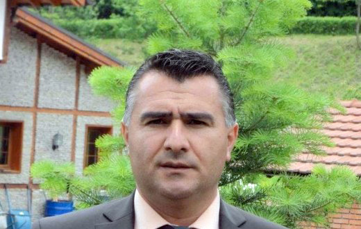 SKANDAL/ “Policët ruajnë magazinat me 400 tonë drogë të Arben Ndokës”