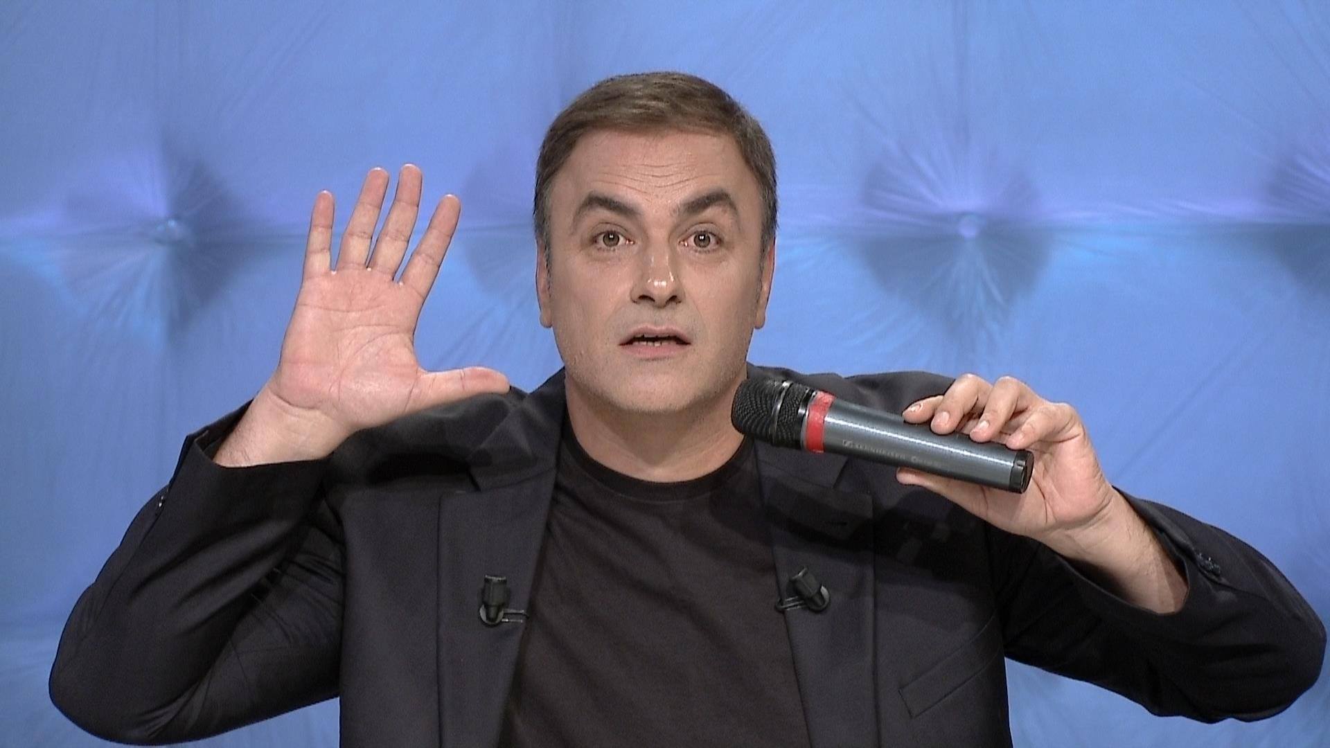 VIDEO/Arjan Cani nuk përmbahet ndaj kryetarit të Bashkisë: “Unë fshij b….. me mortjen”