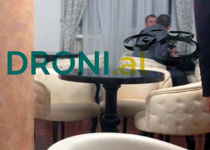 FOTO LAJM/ Armando Prenga thirret “nën armë”…, për të votuar reformën në drejtësi