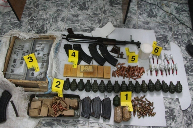 Sekuestrohet arsenal armësh në Elbasan, arrestohet trafikanti