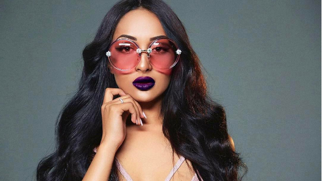 FOTO/ Armela e BB9 kujton verën e kaluar, ja çfarë i mungon asaj