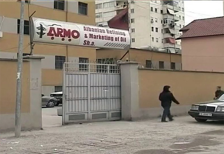 Shtypi amerikan: Blerësit e ARMO-s në Shqipëri mashtruan edhe qeverinë amerikane