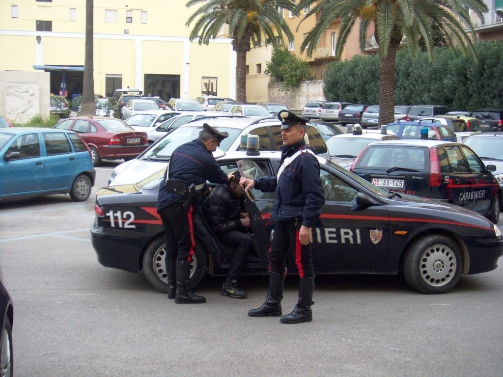 Shkatërrohet banda shqiptare e kokainës dhe e grabitjeve