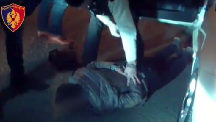 VIDEO & EMRAT/ “January” shkatërron bandën e trafikut të drogës, sekuestrohen 1 kg kokainë