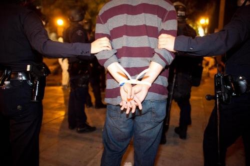 Tiranë, vrau me thikë 39-vjeçarin, arrestohet autori