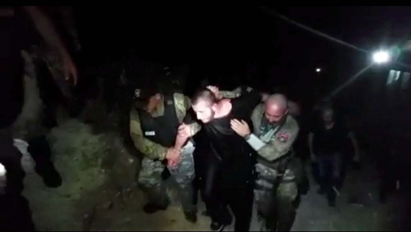 Dy vëllezërit Aliko agjërojnë në qeli, këmbëngulin se nuk e vranë ata efektivin e policisë