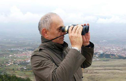 Artan Fuga: Urbanizim që ka nevojë për polic në çdo kryqëzim