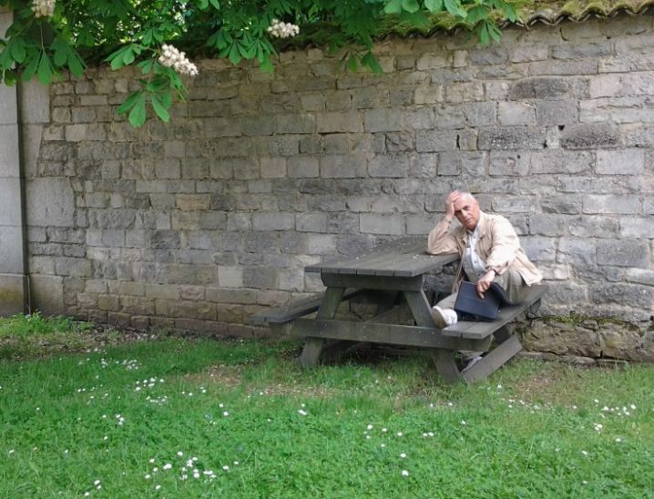 ARTAN FUGA/ “Grusht anti-institucional” në Akademinë e Shkencave