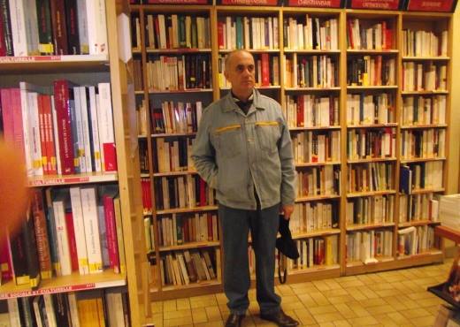 ARTAN FUGA/Për çfarë kemi dhe nuk kemi nevojë ne qytetarët tani?