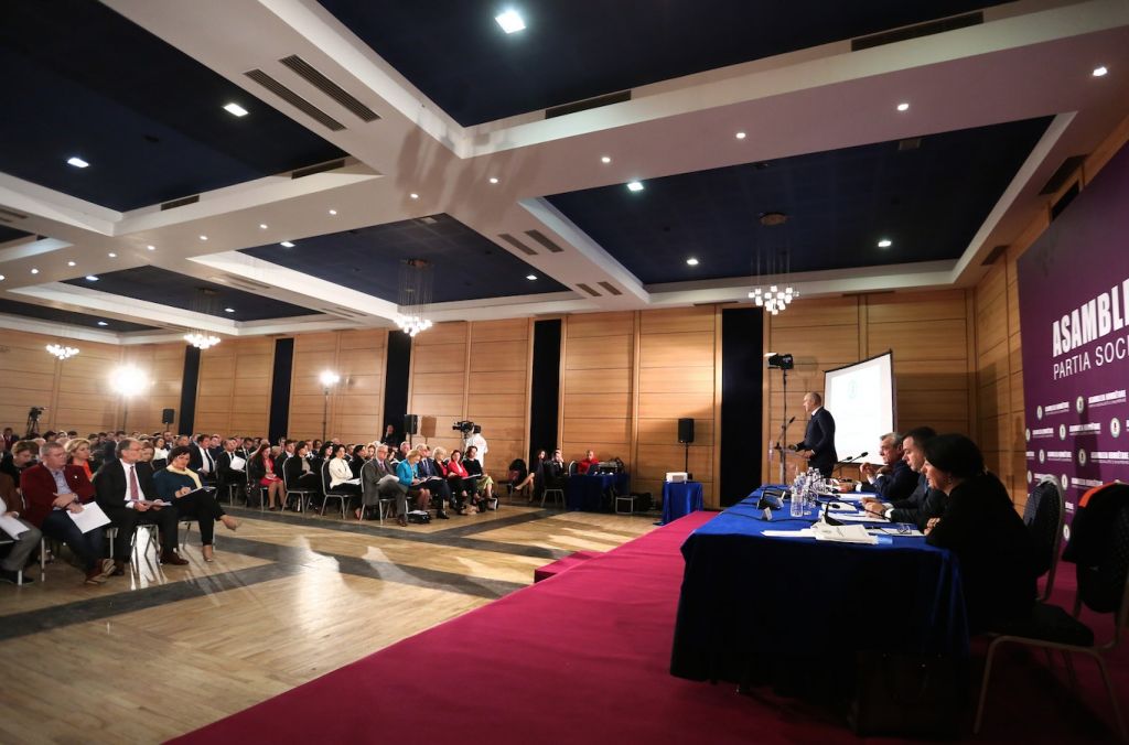 Asambleja Kombëtare e PS mbyll punimet, miraton Statutin e ri, vendos referendum për kryetarin