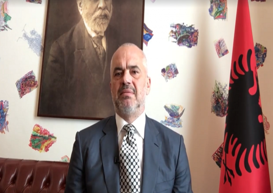 VIDEO/ Edi Rama në luftë me gazetarët dhe analistët