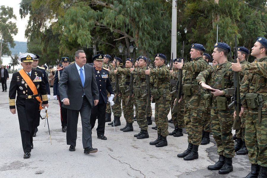 Tërhiqet ministri grek: Greqia nuk ka qenë asnjëherë luftarake