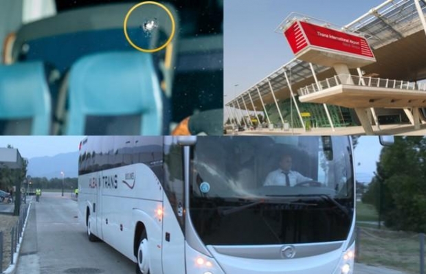 Policia në kërkim të autorit të dyshuar që qëlloi autobusin e futbollistëve serb me gurë