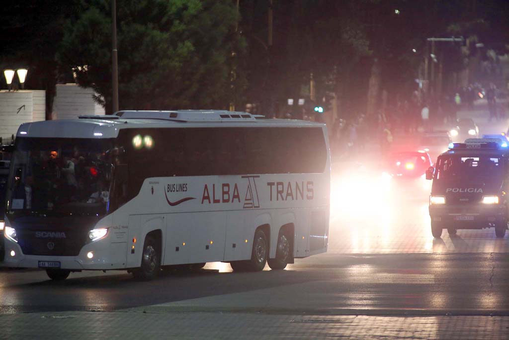 Arrestohet “atentatori” 14-vjeçar i autobusit të futbollistëve serb