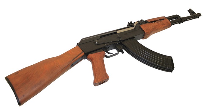 HETIMI/Terroristët e Parisit me armë serbe