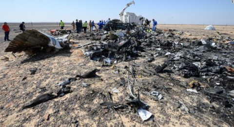 Rusi, rrëzohet një avion pasagjerësh, mbi 60 të vdekur